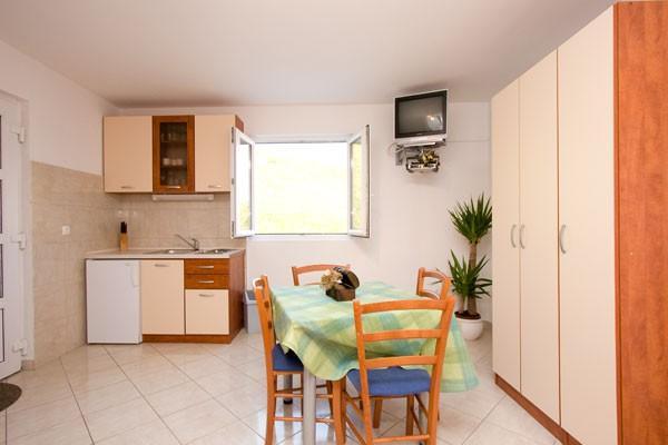 Apartments Doris & Petra Локва Рогозница Екстериор снимка